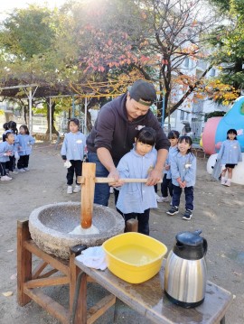 おもちつき